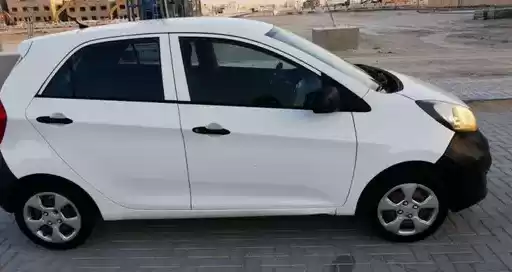 استفاده شده Kia Rio Hatchback برای فروش که در السد , دوحه #7574 - 1  image 